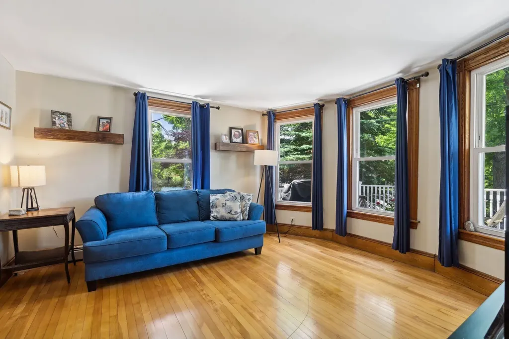 49 Clifton Street Portland ME 04101