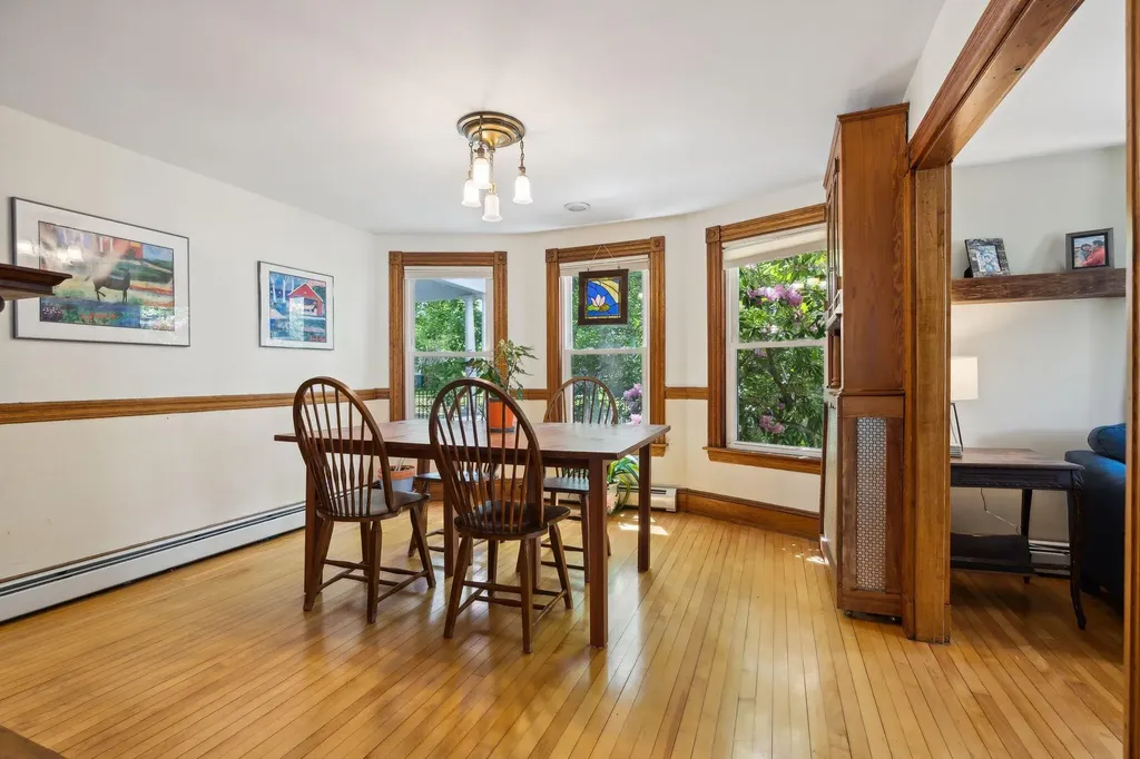 49 Clifton Street Portland ME 04101