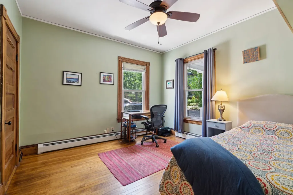 49 Clifton Street Portland ME 04101