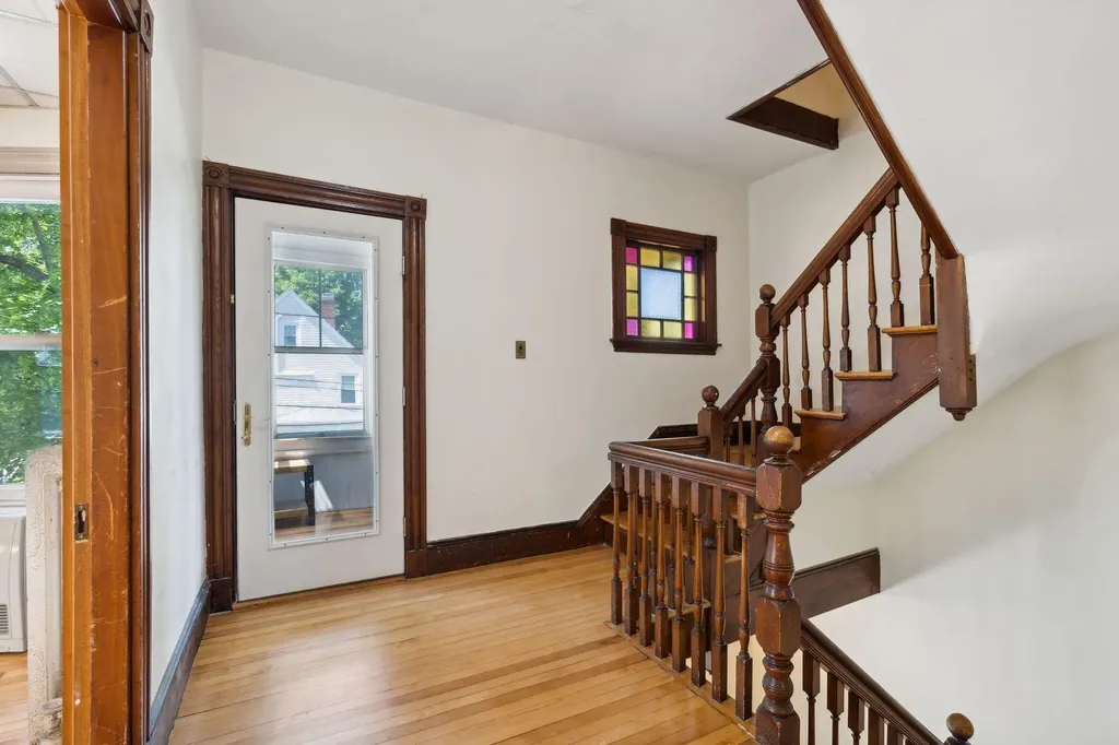 49 Clifton Street Portland ME 04101