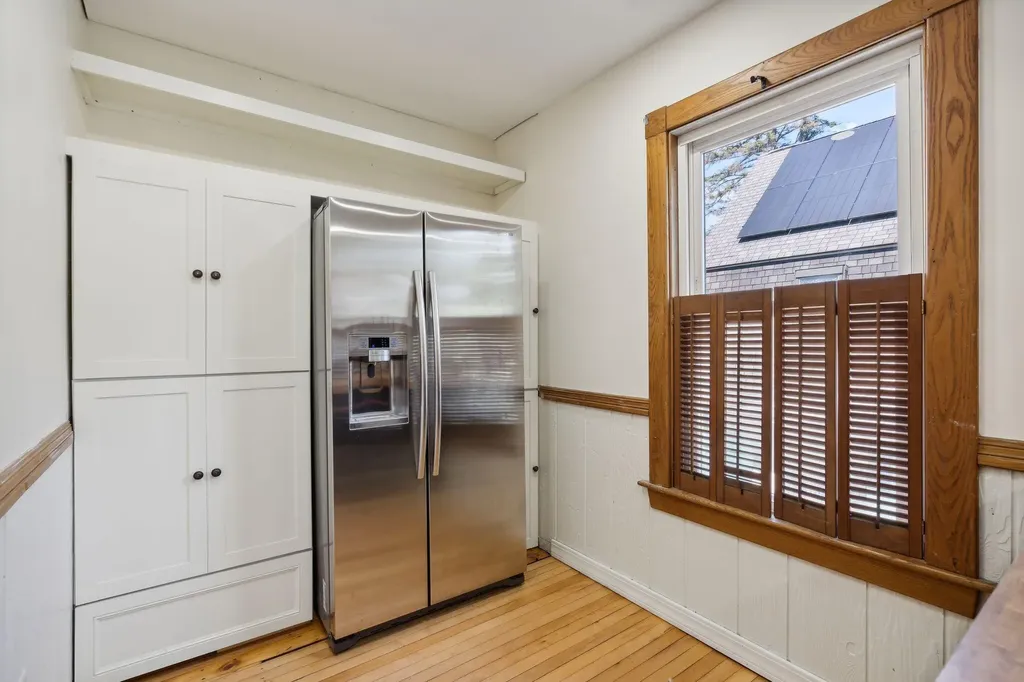49 Clifton Street Portland ME 04101