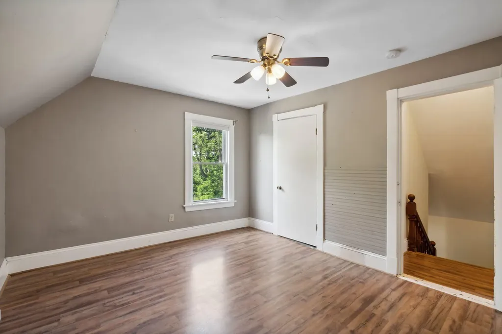 49 Clifton Street Portland ME 04101