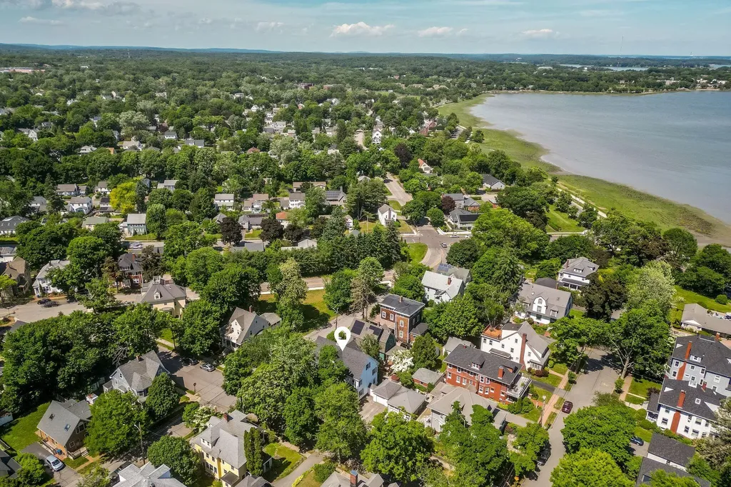 49 Clifton Street Portland ME 04101