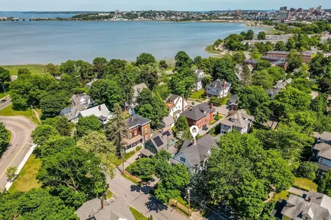 49 Clifton Street Portland ME 04101