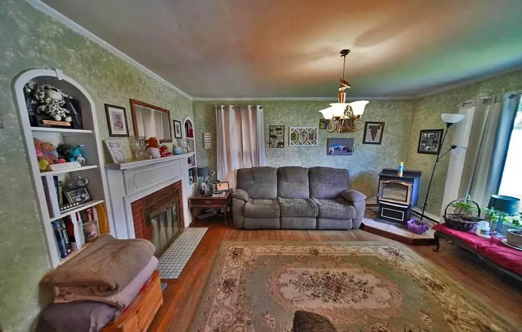 34 Charles Street Houlton ME 04730