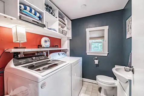 19 Ledgewood Drive Falmouth ME 04105