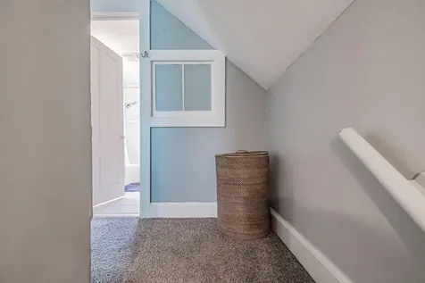 19 Ledgewood Drive Falmouth ME 04105
