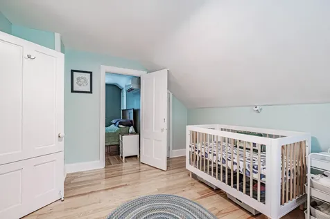19 Ledgewood Drive Falmouth ME 04105
