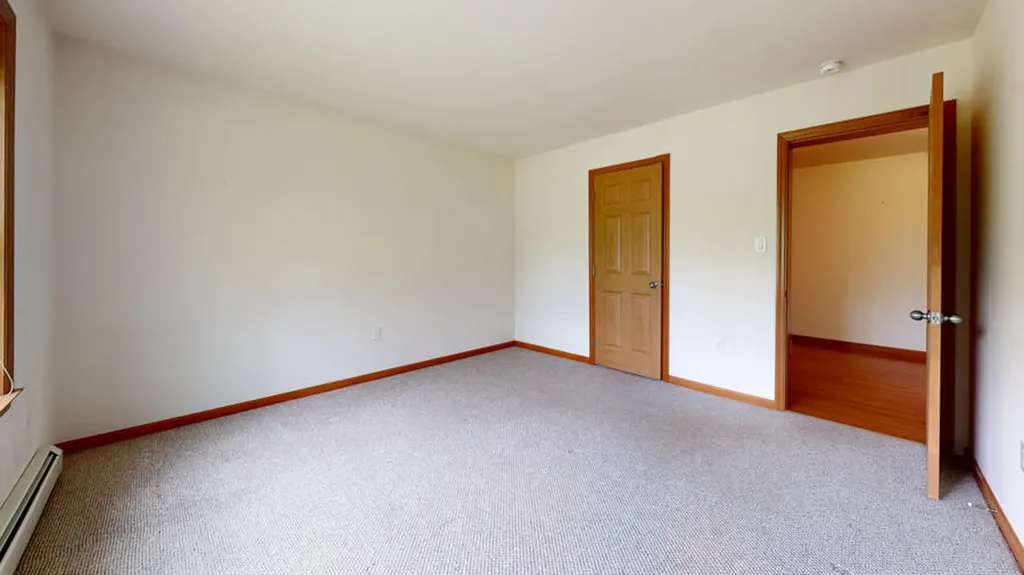 27 Bobolink Lane Thomaston ME 04861