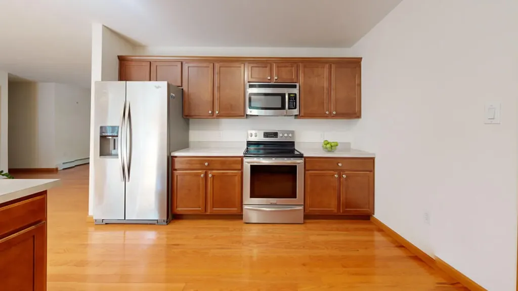 27 Bobolink Lane Thomaston ME 04861