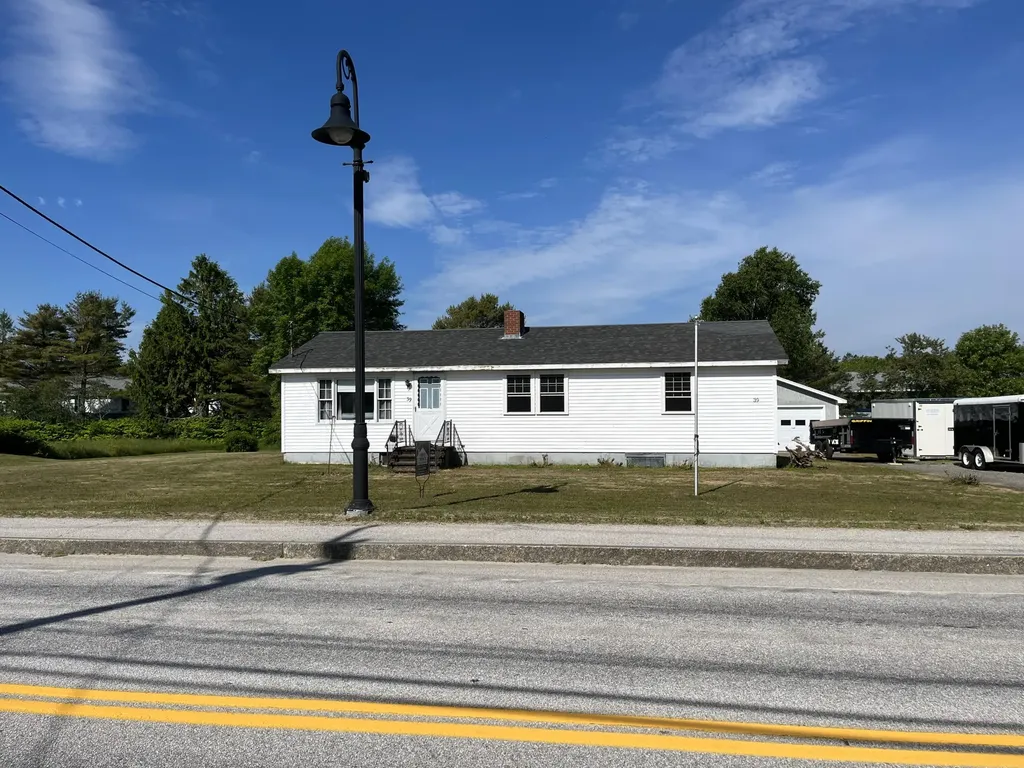 39 Newman Street Winter Harbor ME 04693