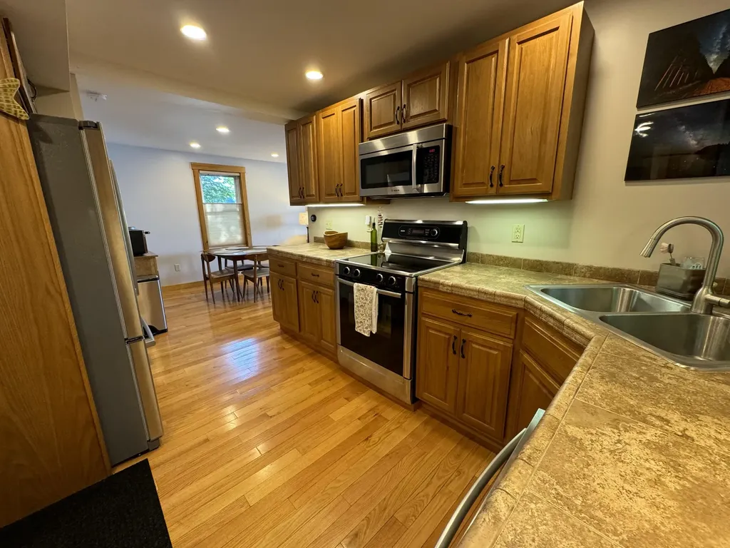 22 Dream Lane Richmond ME 04357