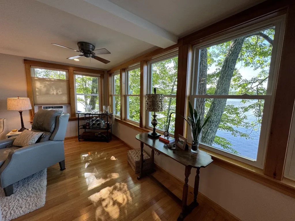22 Dream Lane Richmond ME 04357