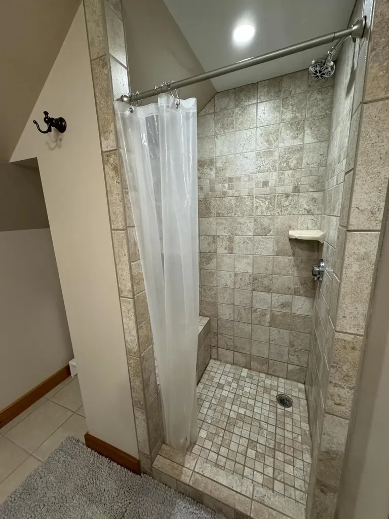 22 Dream Lane Richmond ME 04357