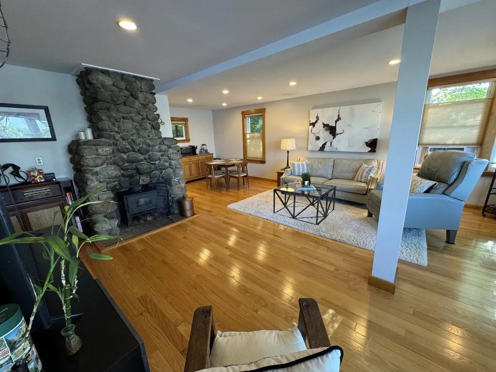 22 Dream Lane Richmond ME 04357