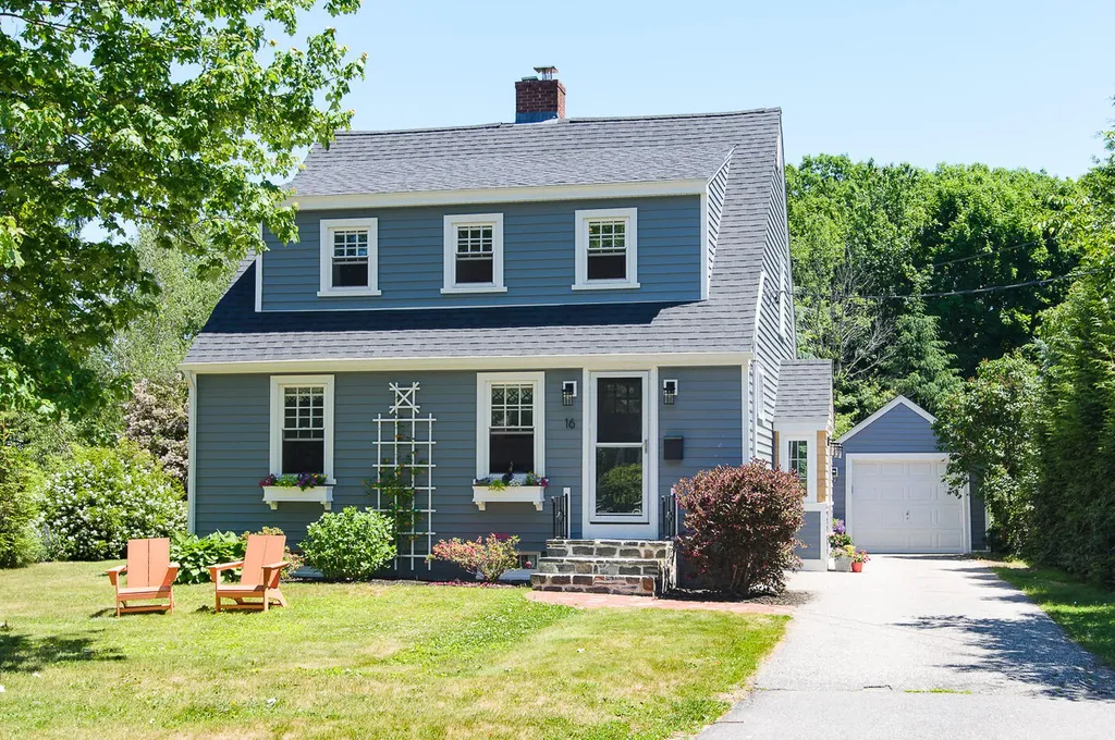 16 Goudy Street South Portland ME 04106