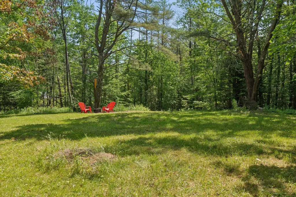 13 Old Flying Point Road Freeport ME 04032