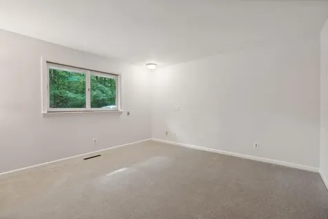 50 Maple Hill Lane Auburn ME 04210