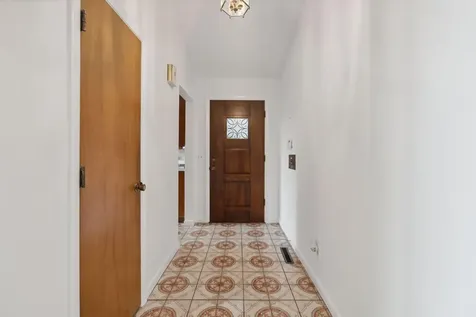 50 Maple Hill Lane Auburn ME 04210