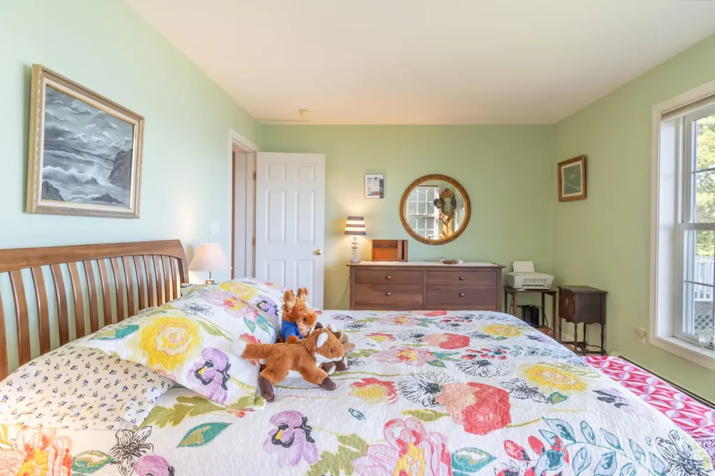 55 Fox Run Lamoine ME 04605