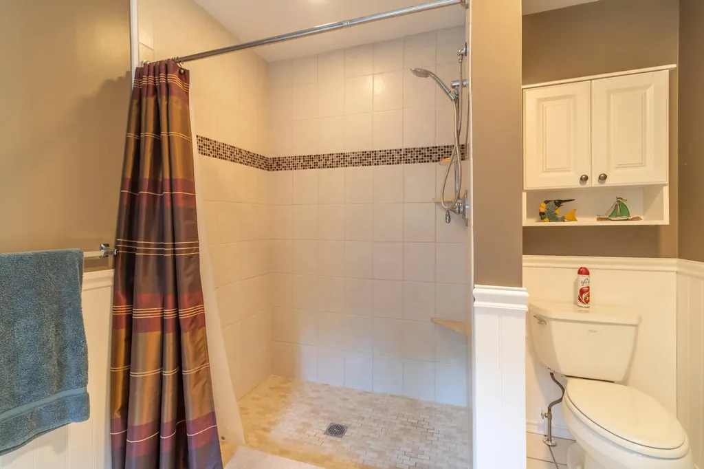 55 Fox Run Lamoine ME 04605
