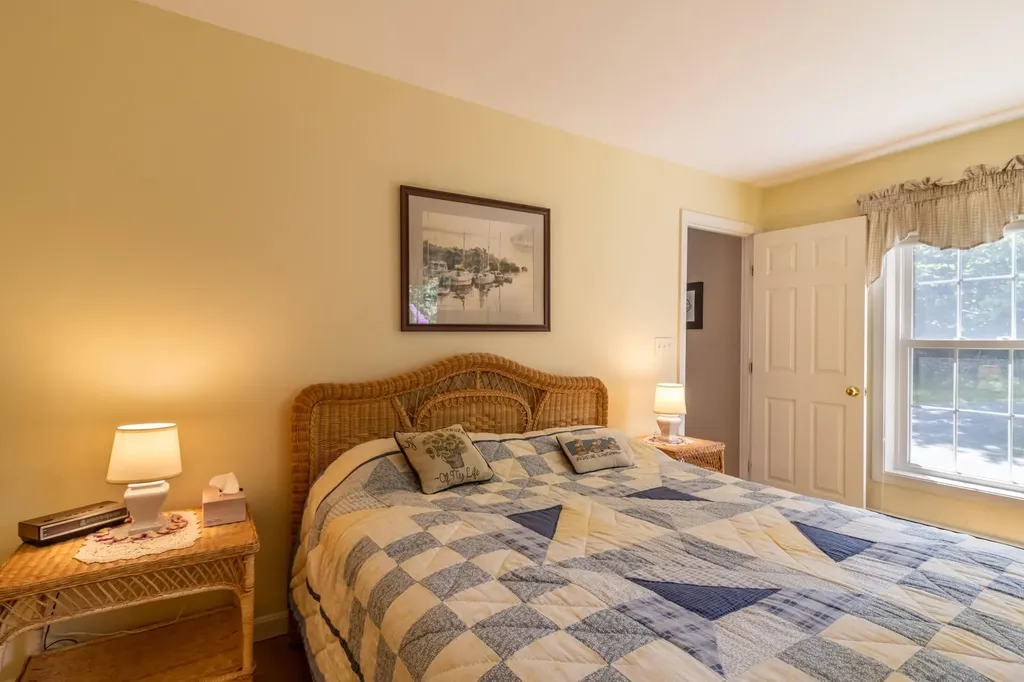 55 Fox Run Lamoine ME 04605