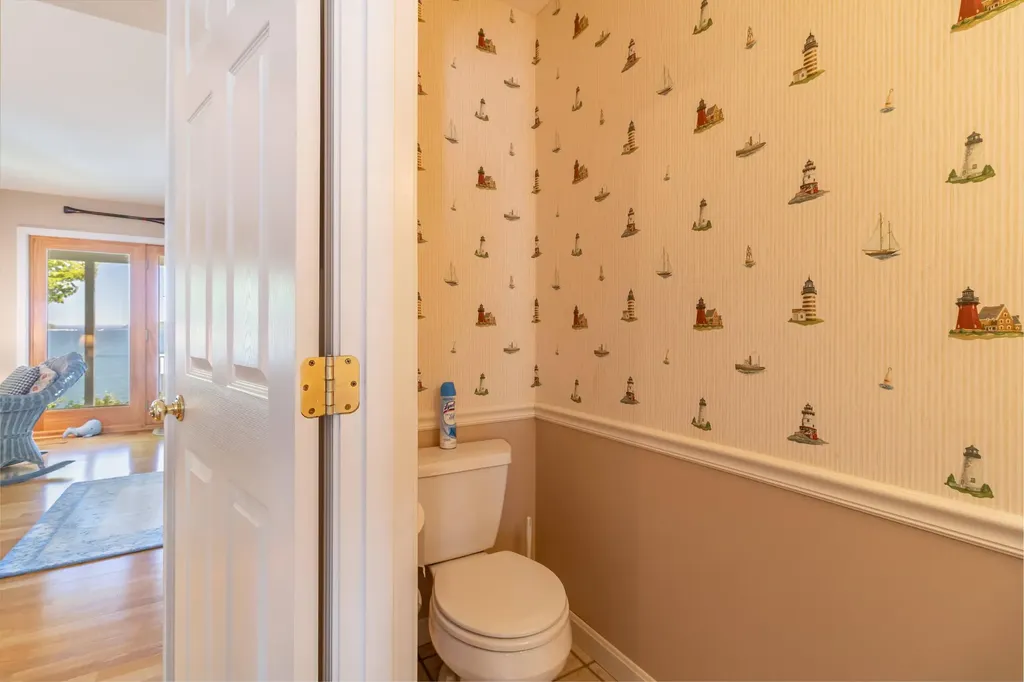 55 Fox Run Lamoine ME 04605
