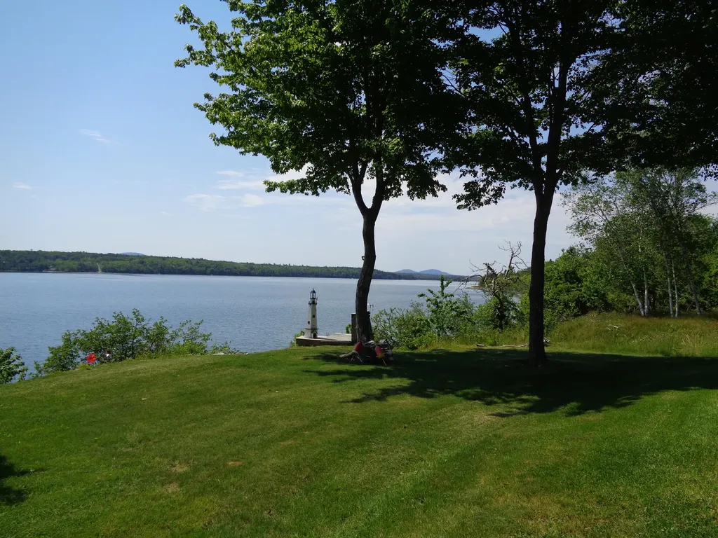 55 Fox Run Lamoine ME 04605
