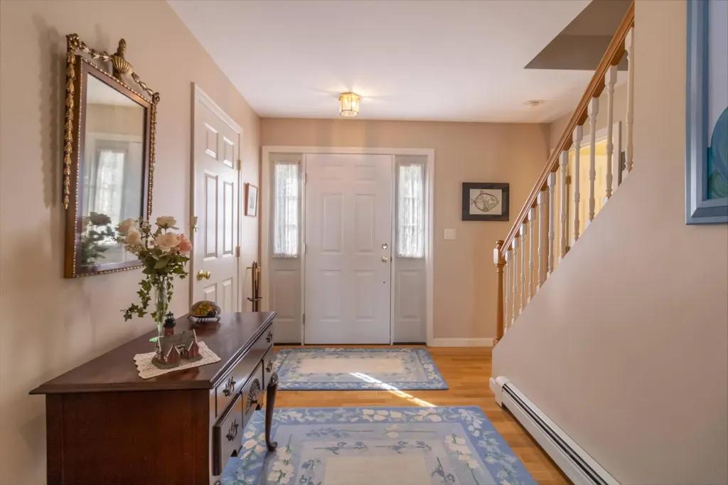 55 Fox Run Lamoine ME 04605
