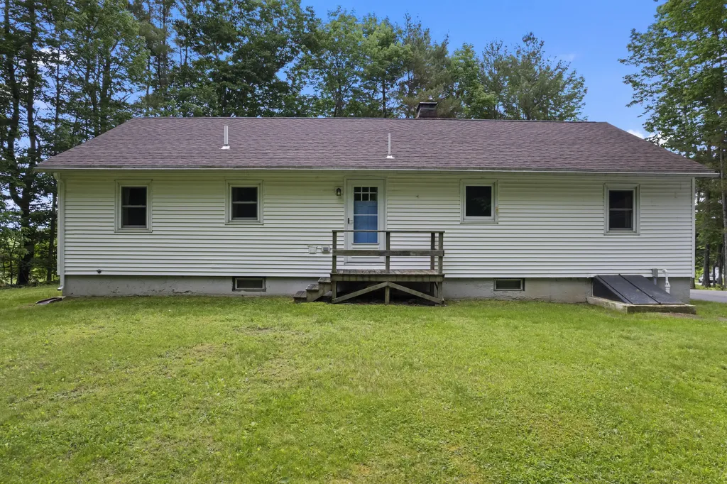 44 Church Hill Road Augusta ME 04330