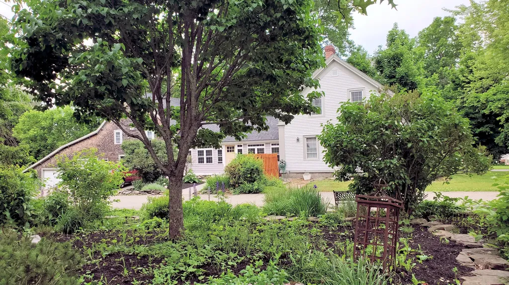 4 Main Road S Hampden ME 04444