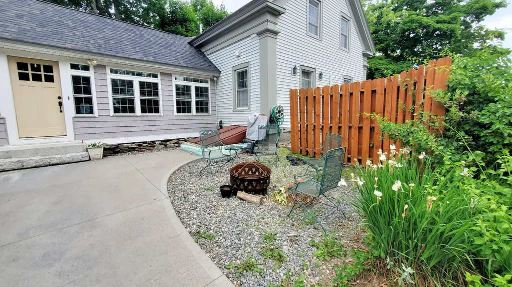 4 Main Road S Hampden ME 04444