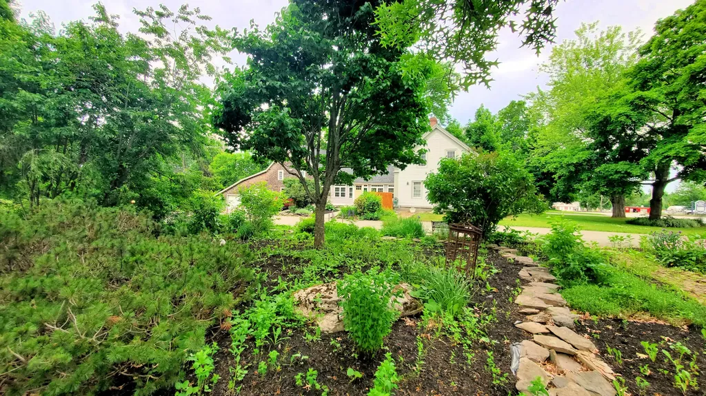 4 Main Road S Hampden ME 04444
