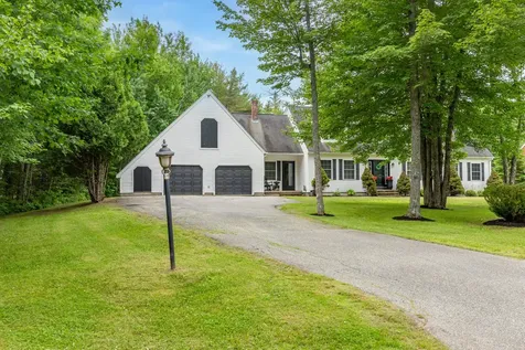 12 Surrey Lane Hampden ME 04444