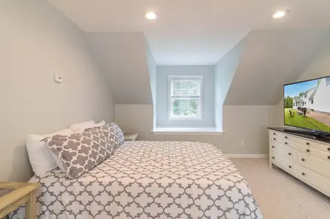 12 Surrey Lane Hampden ME 04444