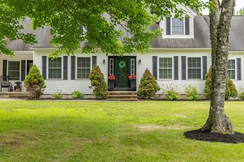 12 Surrey Lane Hampden ME 04444