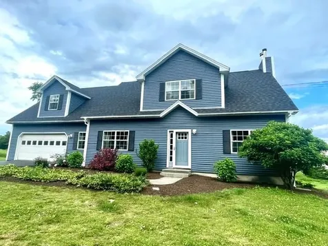 4 Moyse Road Winterport ME 04496