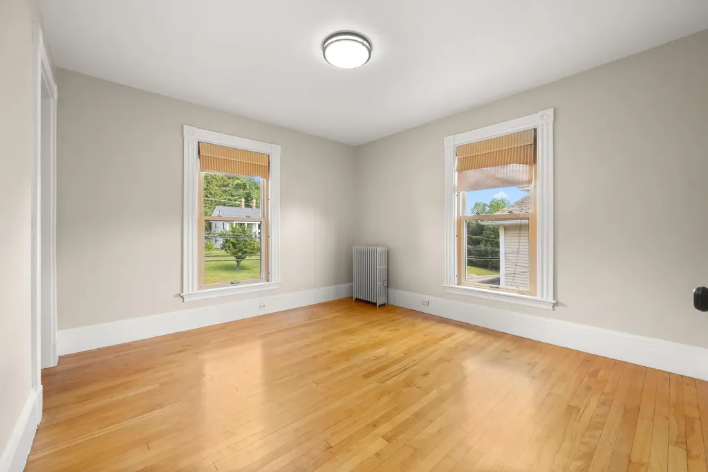 212 Main Street Orono ME 04473