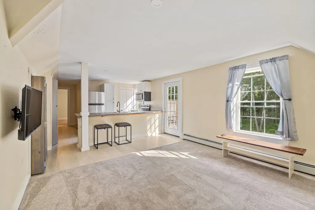 20 Maguire Road Kennebunk ME 04043