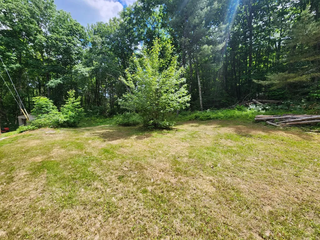 104 Bailey Road Minot ME 04258