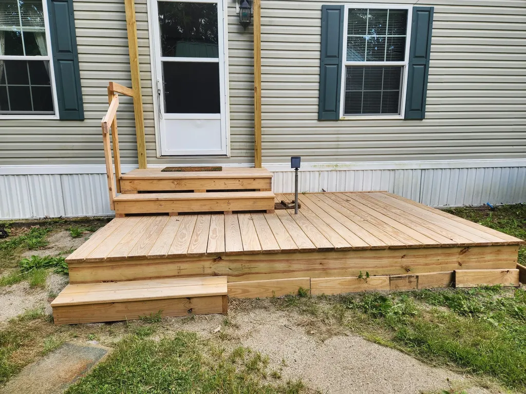 104 Bailey Road Minot ME 04258