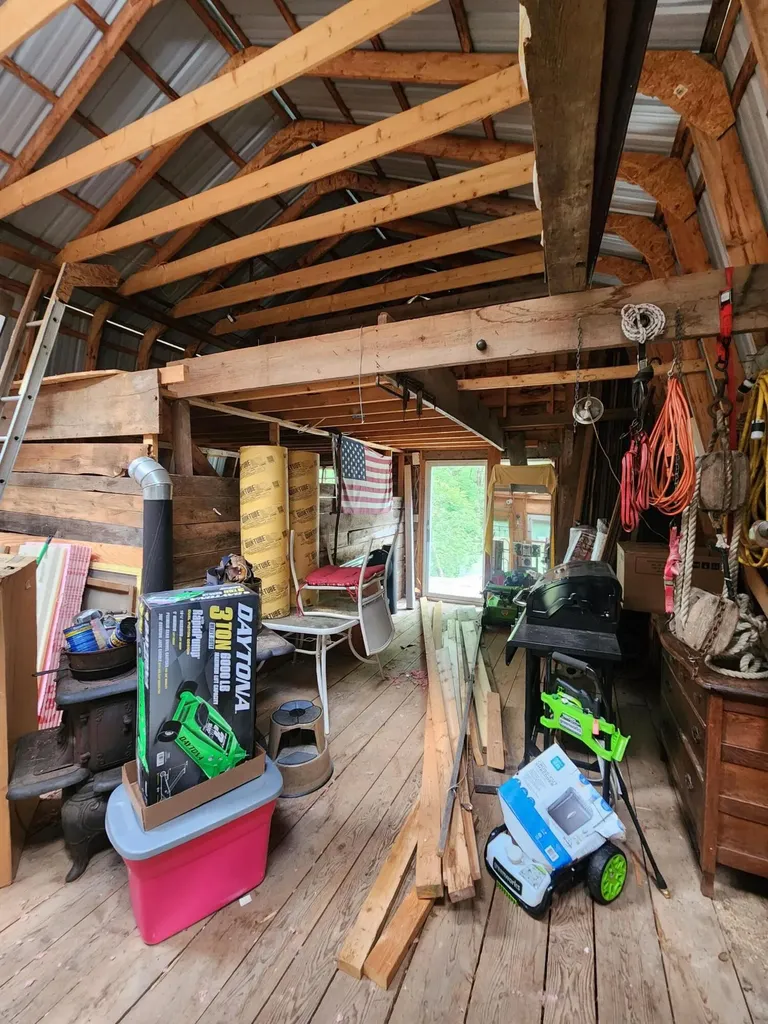 104 Bailey Road Minot ME 04258