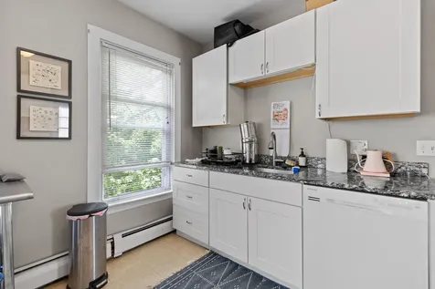 11 Moody Street Portland ME 04101