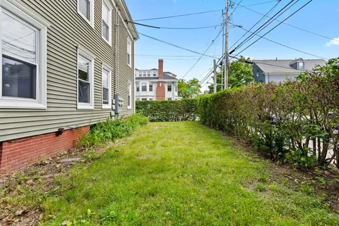 11 Moody Street Portland ME 04101