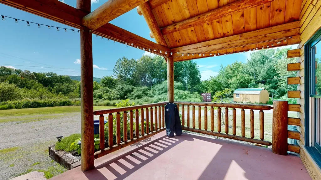 20 Doe Circle Bingham ME 04920