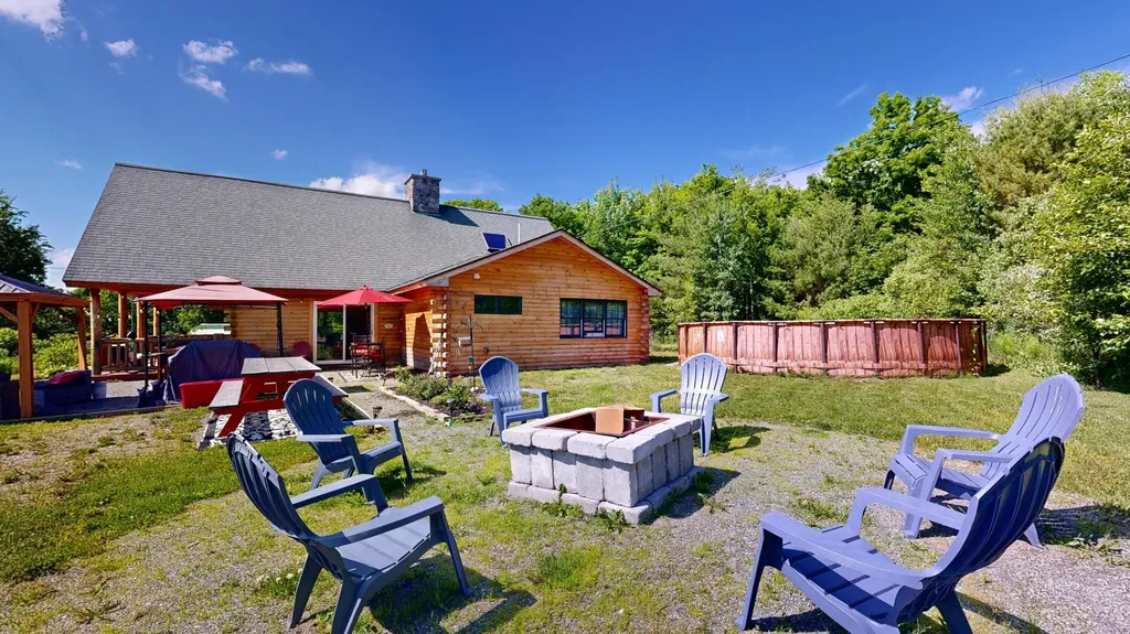 20 Doe Circle Bingham ME 04920