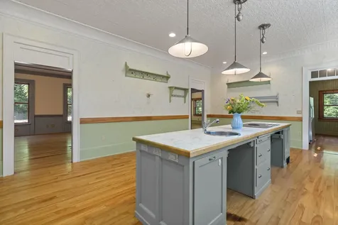 554 Benner Road Bristol ME 04539