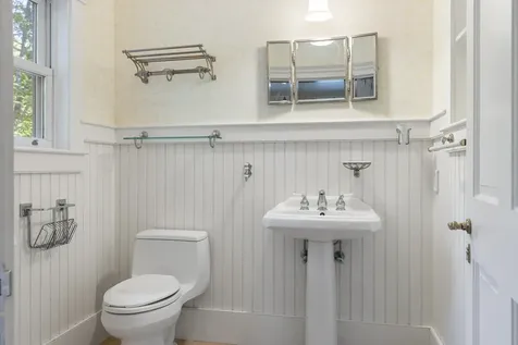 554 Benner Road Bristol ME 04539