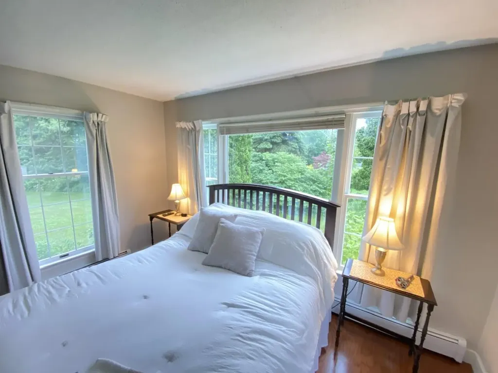 22 Old County Road Damariscotta ME 04543