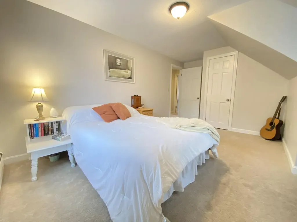 22 Old County Road Damariscotta ME 04543